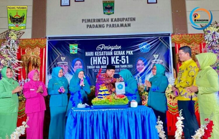 HLG PKK Ke 51 Tahun 2023, Tingkatkan Kinerja PKK Menuju Padangpariaman Berjaya 1 HADIRI—Bupati Suhatri Bur saat menghadiri acara PKK kemarin.