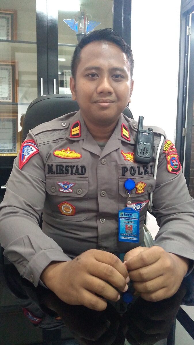 Iptu M.Irsyad
(Kasat Lantas Polres Pasbar)