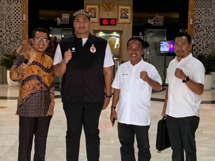 Kembangkan Sarana Olahraga GOR Rawang dan Radjo Bujang, KONI Temui Menpora RI 1 Kembangkan Sarana Olahraga GOR Rawang dan Radjo Bujang