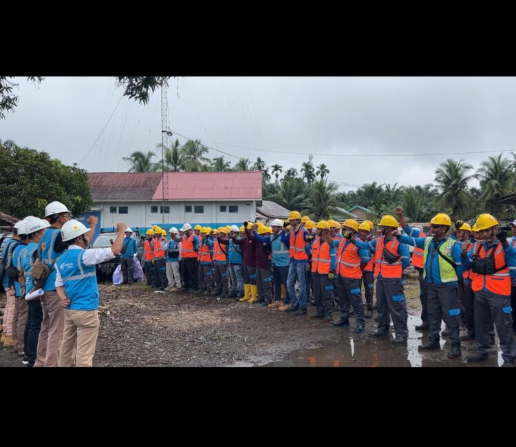 Sambut HLN-78, PLN Sumbar Tingkatkan Keandalan Listrik 1 berkomitmen— Jelang peringatan Hari Listrik Nasional ke-78 tahun 2023, PLN terus berkomitmen meningkatkan keandalan listrik demi kepuasan pelanggan.