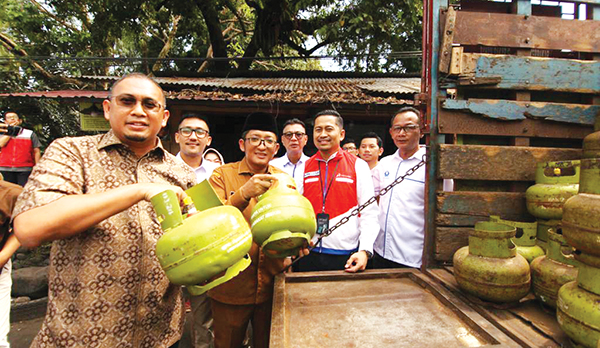 Andre Rosiade Minta Agen LPG 3 Kg Tak Dihapus 1 PHOTO 2023 09 01 14 32 03