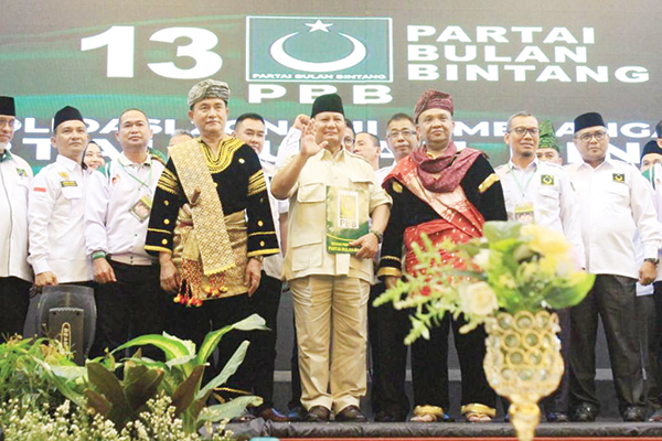KONSOLIDASI NASIONAL— Capres Prabowo Subianto menghadiri konsolidasi Nasional Partai Bulan Bintang (PBB), Sabtu (9/9) di berlangsung di Hotel Pangeran Beach, Kecamatan Padang Barat, Kota Padang.