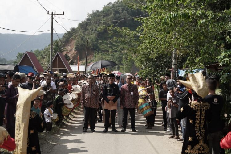 Lagi, Pasa Arau Art And Culture Gelar Festival 1 FESTIVAL—Pasa Harau Art and Culture Festival ke-5 tahun 2023 menyuguhkan ragam kebudayaan masyarakat sekitar objek wisata Lembah Harau.