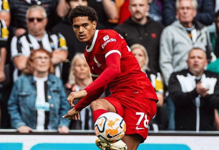 Dijuluki The Next Van Dijk, Jarell Quansah Catatkan Rekor Menawan saat HadapiLeicesterCity 1 Quansah