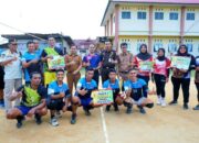 Turnamen Volly Ball Usai, Tim Putra Poldam dan Tim Putri BKAD Juara