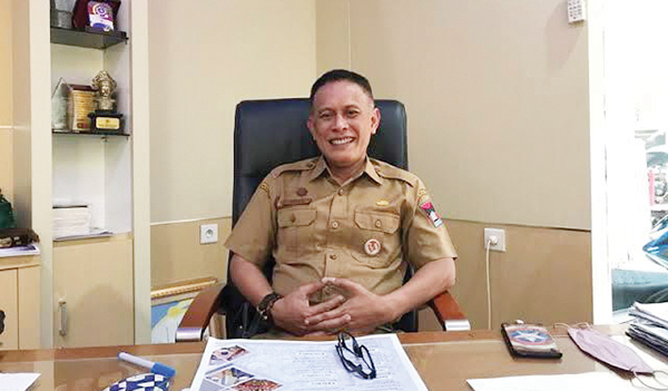 Peringatan HDI, Pelajar Disabilitas Ikuti Jalan Sehat CFD 1 Eri Sendjaya
Kepala DP3AP2KB Kota Padang