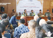 Komisioner KPU RI Idham Holik Motivasi PPK Padang