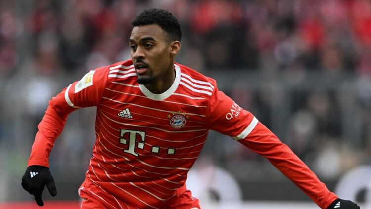 Ryan Gravenberch Jadi Milik Liverpool 1 BURSA TRANSFER— Ryan Gravenberch saat berseragam Bayern Munchen. Jelang penutupan bursa transfer musim panas 2023 ini, sang pemain berlabuh ke Liverpool dengan biaya transfernya mencapai 40 juta Euro.