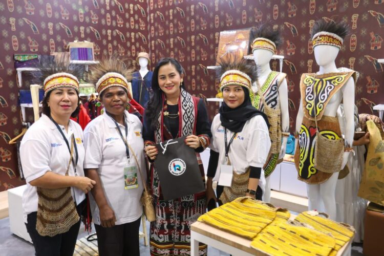 6db24f8d f742 4925 b637 c3b645b6cd4e