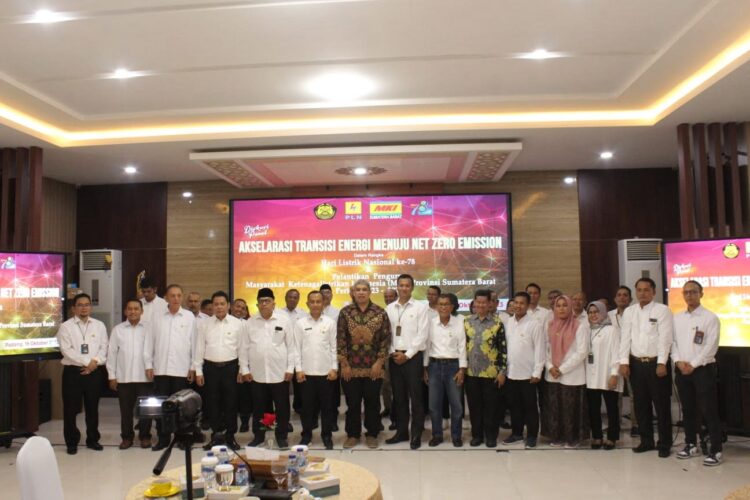JABAT KETUA MKI— Insanul Kamil resmi mengemban jabatan sebagai Ketua Masyarakat Kelistrikan Indonesia (MKI) Sumatera Barat (Sumbar) periode 2023-2027.