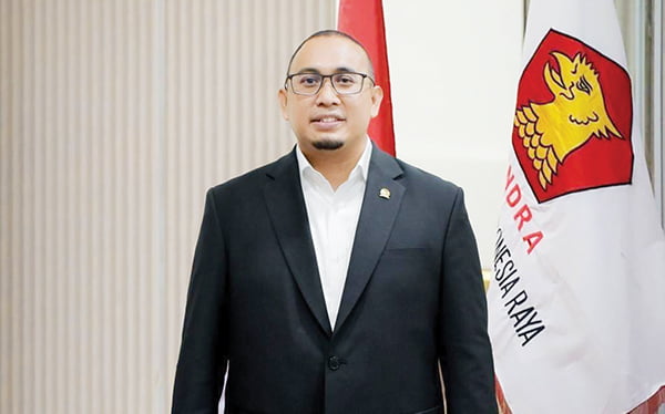 Andre Rosiade Minta Sekjen PDIP Tidak Sebar Hoaks soal 3 Periode 1 Andre Rosiade Minta Sekjen PDIP Tidak Sebar Hoaks soal 3 Periode