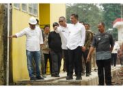 Bupati H. Khairunas Pantau Langsung Proyek Pemerintah