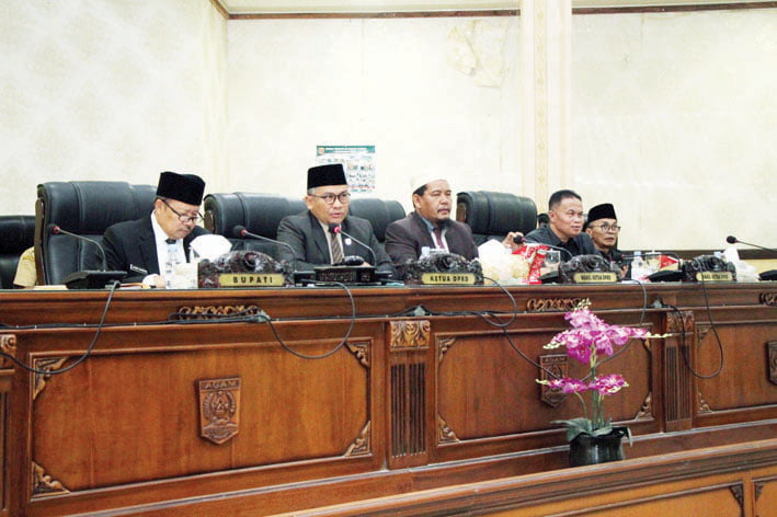 DPRD dan Pemkab Agam Sepakati Perda Pajak dan Retribusi Daerah Jadi Perda