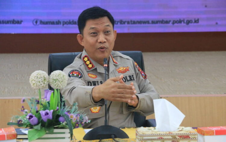 Polda Sumbar Tegaskan Radikalisme dan Terorisme Musuh Bangsa 1 Kabid Humas Polda Sumbar, Kombes Pol Dwi Sulistyawan.
