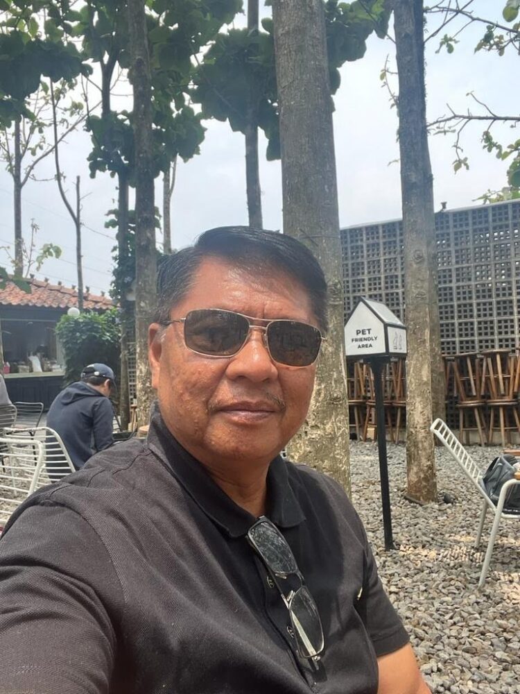 Reuni Akbar SMA PPSP Angkatan 83 Digelar di Villa Lumin 1 Budhi Erwanto
(Ketua Penyelenggara Reuni Akbar SMA PPSP
Padang Angkatan 83)