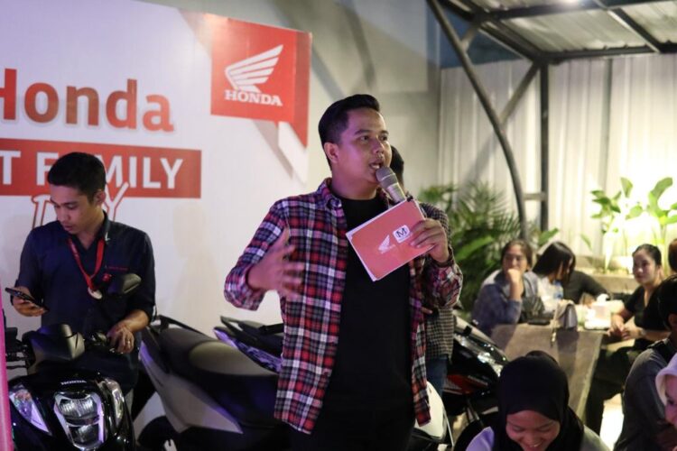 Kejar Keseruan di Event Honda AT Family Day, Basko Grand Mall Siap “Bergoyang” bersama PT Menara Agung 1 EVENT— Menara Agung menggelar event bertajuk “Honda AT Family Day” di Basko Grandmall Padang.