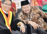 Mantan Kadisdik Agam Dikukuhkan jadi Guru Besar UNP