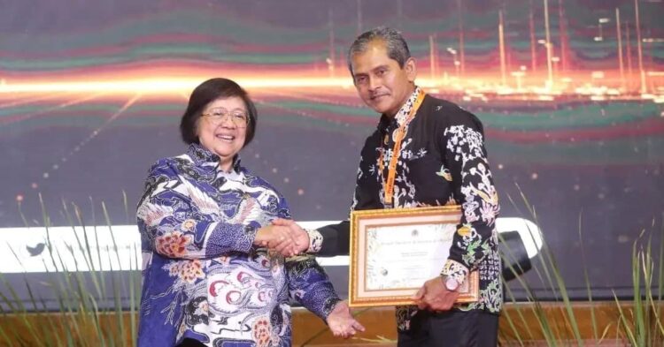 Penghargaan Kementerian Lingkungan Hidup dan Kehutanan, Dusun Pakasai Raih Sertifikat Proklim Madya 2023 1 Pakasai Raihi Sertifikat Proklim Madya Tahun 2023 Dari Kementrian Lingkungan Hidup dan Kehutanan