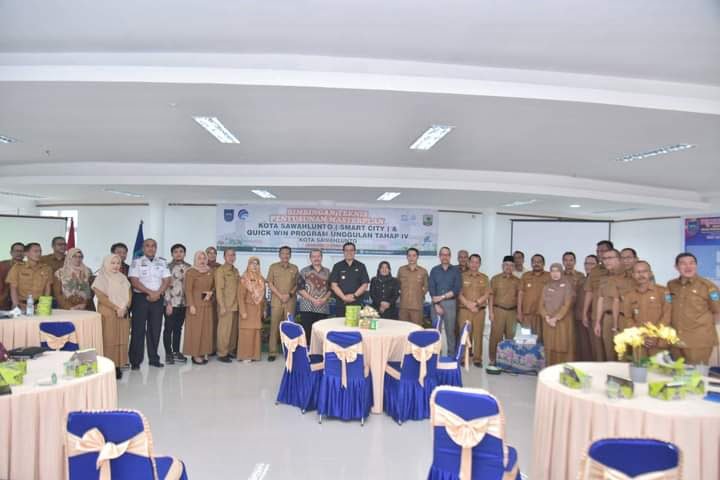 Wujud Nyata Sinergi Demi Mewujudkan Kota Pintar di Sawahlunto, Pj Wako Zefnihan Teken Komitmen 1 Pj Wako Zefnihan Teken Komitmen