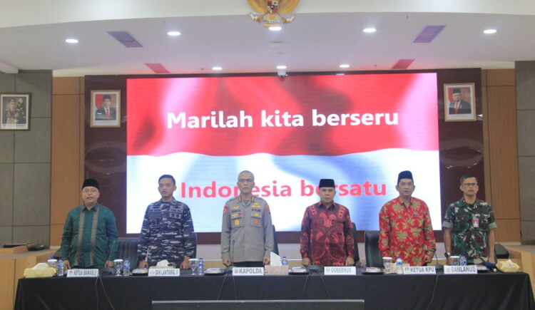 Polda Sumbar Petakan 424 TPS Berstatus Rawan 1 RAKOR— Polda Sumbar menggelar rapat koordinasi lintas sekrotal untuk kesiapan Pengamanan Pemilu 2024.