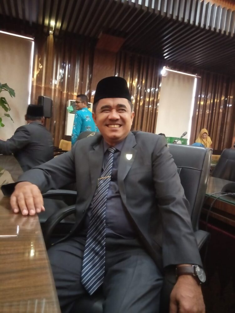 Yusli Mardan, Ajak Masyarakat Terus Galakan Budaya Gotong Royong 1 af167bf8 8773 41d7 ae44 0769cf3523eb