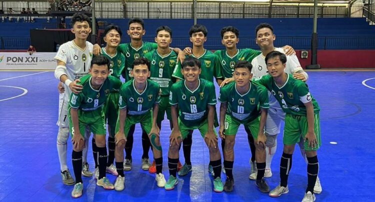 Tundukkan Bengkulu, Sumbar Buka Peluang Lolos PON 2024 1 TIM FUTSAL— Tim Futsal Sumbar yang mengikuti babak kualifikasi PON 2024 di Lampung.