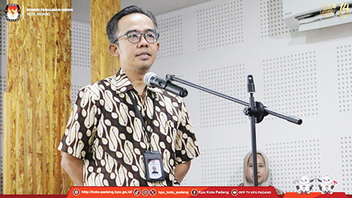 10.400 Unit Logistik Pemilu 2023 sudah Mendarat di Gudang KPU Padang 1 Riki Eka Putra
Ketua KPU Kota Padang