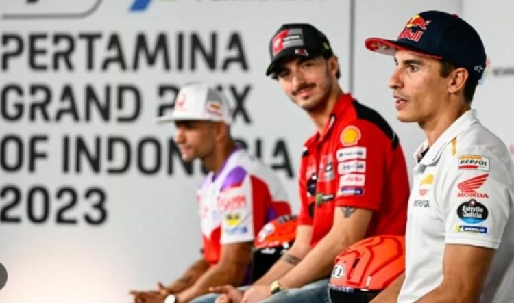 Satu Tim Dengan Sang Adik Musim Depan, Marc Marquez Tak Janji Langsung Juara 1 KONFERENSI PERS— Marc Marquez saat sesi konferensi pers jelang balapan di Sirkuit Mandalika.