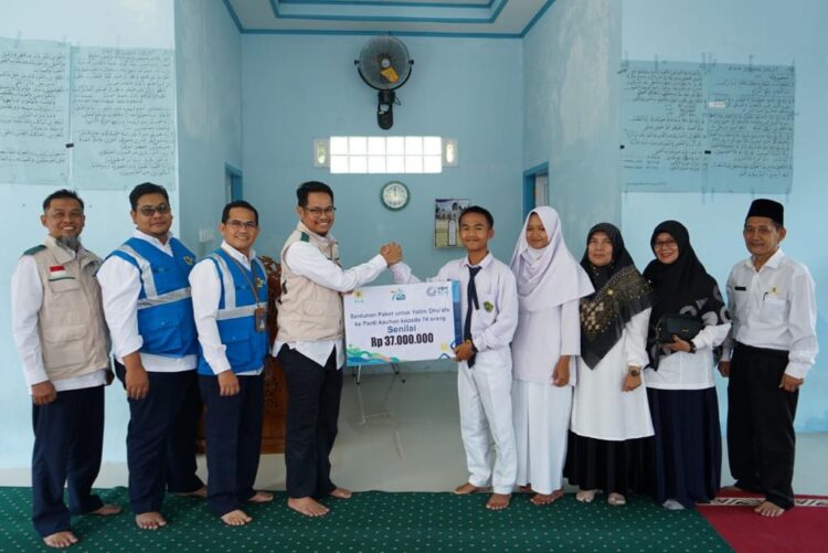 Ramaikan Funwalk HLN -78, UMKM Binaan PLN UID Sumbar Menuai Omset 1 berkolaborasi— Dalam acara Funwalk pada Minggu (29/10),PLN berkolaborasi dan mengajak pelaku Usaha Mikro, Kecil dan Menengah (UMKM) Binaan PLN UID Sumbar.