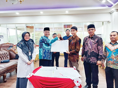 Usulkan Anggaran Rp15,9 Miliar, KPU Bukittinggi Terima Hibah Rp13,8 Miliar untuk Pilkada 2024 1 DANA HIBAH PILKADA— KPU Kota Bukittinggi menerima dana hibah sebesar Rp13,8 miliar dari Pemerintah Kota Bukittinggi untuk pelaksanaan Pemilihan Kepala Daerah (Pilkada) 2024.