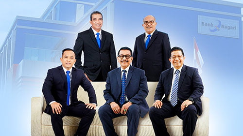Bank Nagari Hadirkan Promo Khusus Hari Pahlawan 1 DIREKSI— Jajaran direksi Bank Nagari (ki-ka) Direktur Kredit dan Syariah Gusti Candra, Direktur Operasional Syafrizal, Direktur Utama Muhamad Irsyad, Direktur Keuangan Sania Putra dan Direktur Kepatuhan Restu Wirawan.
