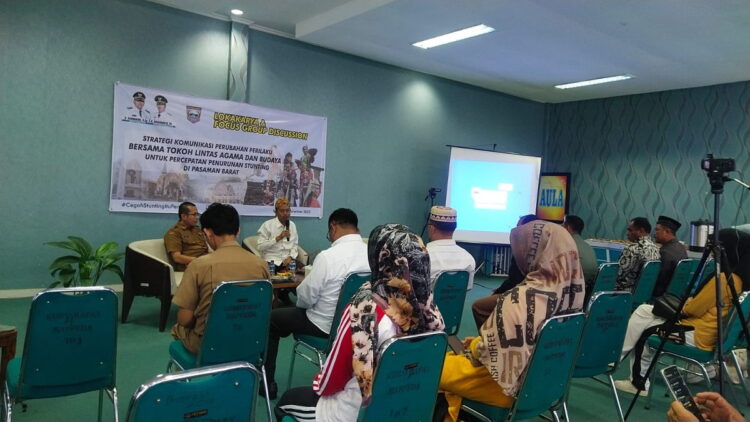 SAMBUTAN—Wakil Bupati Pasaman Barat Risnawanto berikan sambutan.