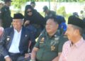 Peringati Hari Pahlawan, Hamsuardi dan Risnawanto Kunjungi TMP Jambak 10 Peringati Hari Pahlawan, Hamsuardi dan Risnawanto Kunjungi TMP Jambak