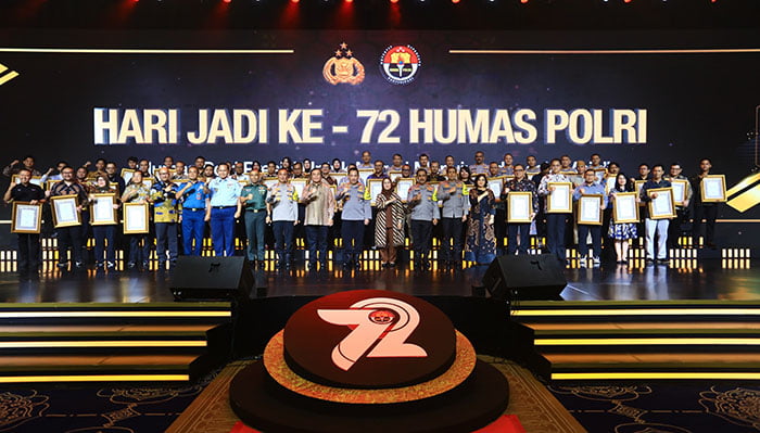 HUT ke-72 Humas Polri, Kapolri Beri Dua Hadiah Spesial 1 HUT HUMAS POLRI—
Kapolri Jenderal Listyo Sigit Prabowo saat menghadiri acara puncak HUT Divisi Humas Polri ke-72.