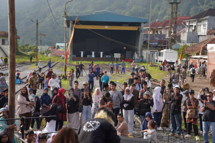 PERHELATAN GALANGGANG ARANG— Kota Padang Panjang menjadi daerah pertama dimulainya perhelatan “Galanggang Arang” sebagai gelaran atas penetapan situs tambang batu bara Ombilin sebagai warisan dunia oleh UNESCO pada 2019 lalu.