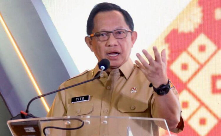 Tito Karnavian 
Mendagri