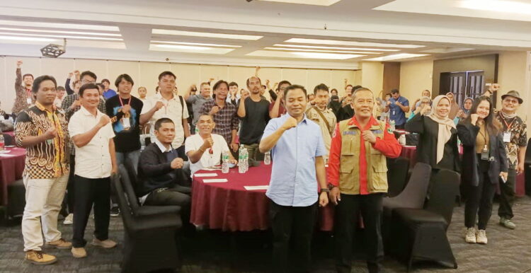 BIMTEK— Pelatihan Jurnalistik Kebencanaan bagi wartawan yang diselenggarakan BPBD Sumbar berkolaborasi dengan 
Anggota DPRD Sumbar, Hidayat yang mengalokasikan anggaran pokirnya.