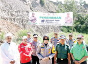 Penanaman 10 Juta Pohon Bersama Polri, Polresta Bukittinggi Tanam Bibit Pohon di Ponpes Darul Ulum Al-Falah
