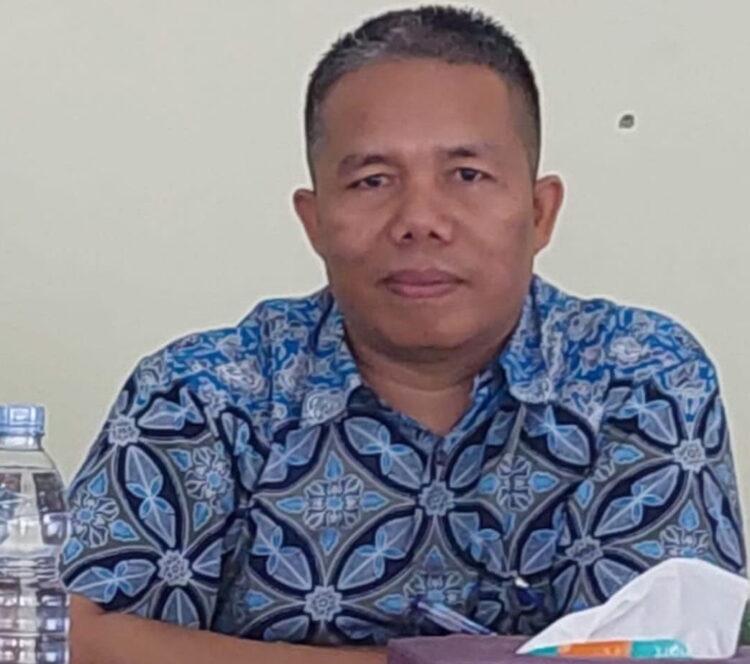 Disdik Pasbar Kumpulkan Rp135 Juta Donasi untuk Palestina 1 Agusli
(Kadisdik Pasbar)