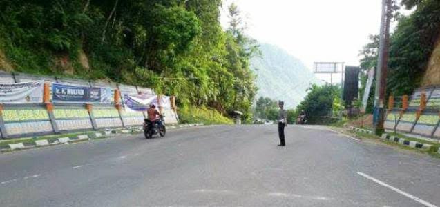 dam Kebakaran ( Pol PP dan Damkar) Kabupaten Pesisir Selatan masih menunggu konfirmasi dari pihak KPU dan Bawaslu. 1 08ec2df8 8206 4817 b991 85dd1284ec38