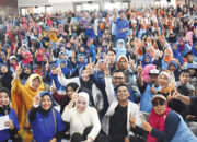 Ribuan Warga Banjiri Tour Senam AA Center di Alahan Panjang Resort, Amril Amin, Kader PAN Terbaik dan Ikhlas Berbuat