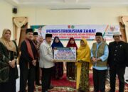 Bupati Agam Distribusikan Zakat Kepada 152 Orang Mustahik