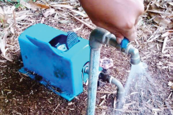 ILUSTRASI— Air minum Pedesaan