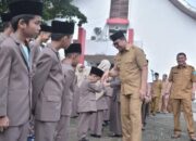 Lepas Kafilah Ikuti MTQ Nasional ke-40 di Solsel, Zefnihan: “Jangan Khawatir Kalah”