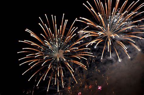 Petasan dan Kembang Api Dilarang saat Malam Tahun Baru, Kapolresta: Tempat Hiburan Malam Batasi Kegiatan Sampai Pukul 00.00 WIB 1 OIP