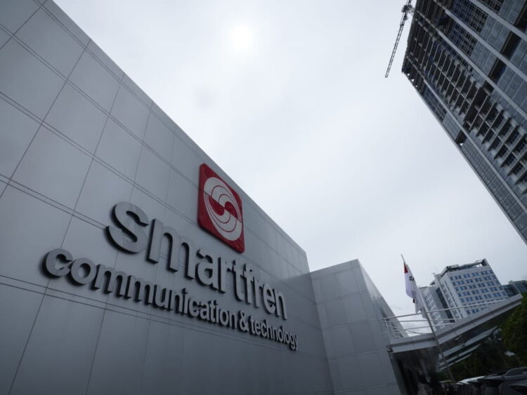 SMATRFREN— Kantor pusat Smarftren di Jakarta.