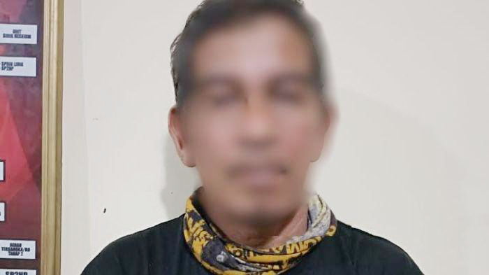 Bejat! Pria Paruh Baya jadi Predator Anak, Lampiaskan Nafsu Birahinya ke Bocah Perempuan, Dibawa ke Rumah dengan Modus Dibelikan Mainan 1 CABUL— Pelaku H (53) ditangkap jajaran Polres Payakumbuh atas kasus pencabulan terhadap anak di bawah umur.