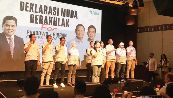 DEKLARASI— Relawan Muda Loyalis Erick Thohir Deklarasi Dukung Prabowo-Gibran