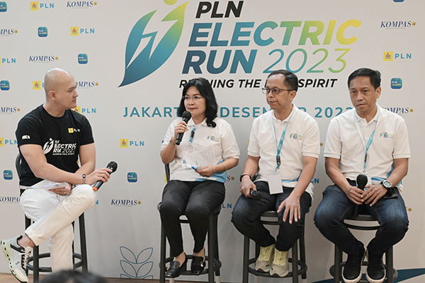 PLN Electric Run 2023— PT PLN (Persero) menggelar PLN Electric Run 2023 di Scientia Square Park, Gading, Serpong, Tangerang pada Minggu 10 Desember 2023.