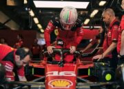 Ferrari Pecahkan Tradisi dengan Peluncuran Mobil F1 2024, Ferrari 676 Siap Gemparkan Maranello